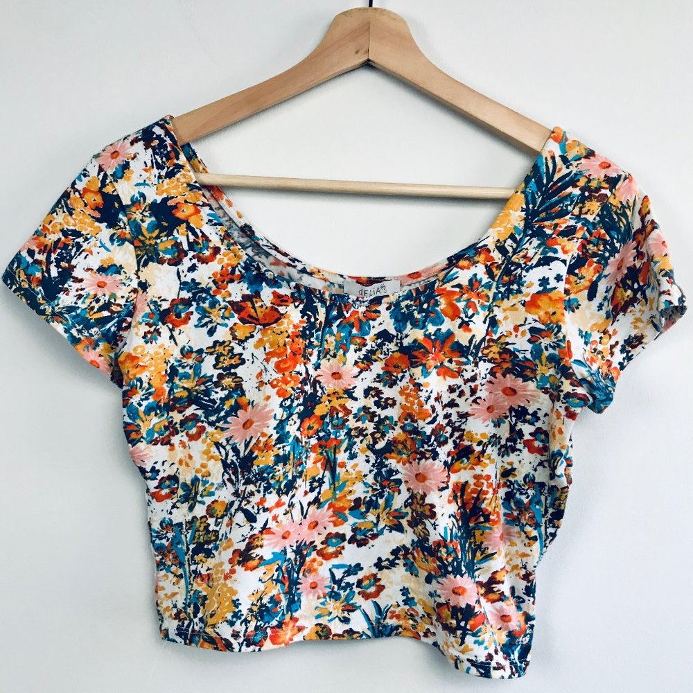 dELiA*s Floral Crop Top BRAND NEW WITH TAG Size L